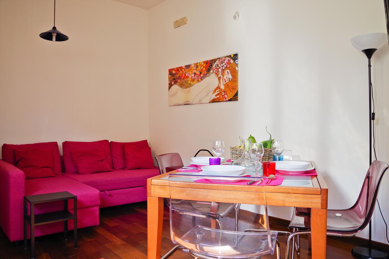 Bed And Travel Apartment Dogana Regia 15 Salerno Bagian luar foto
